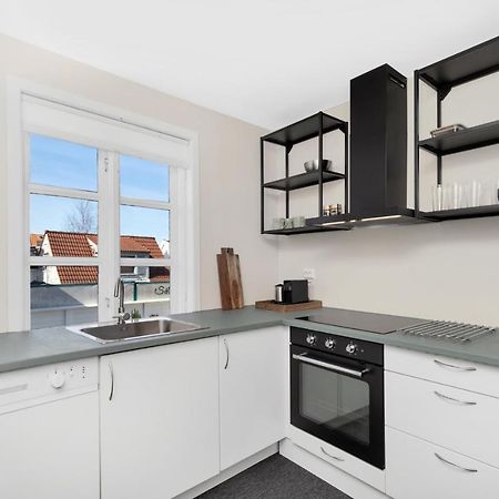 Central Studio Apartment In Stavanger Luaran gambar