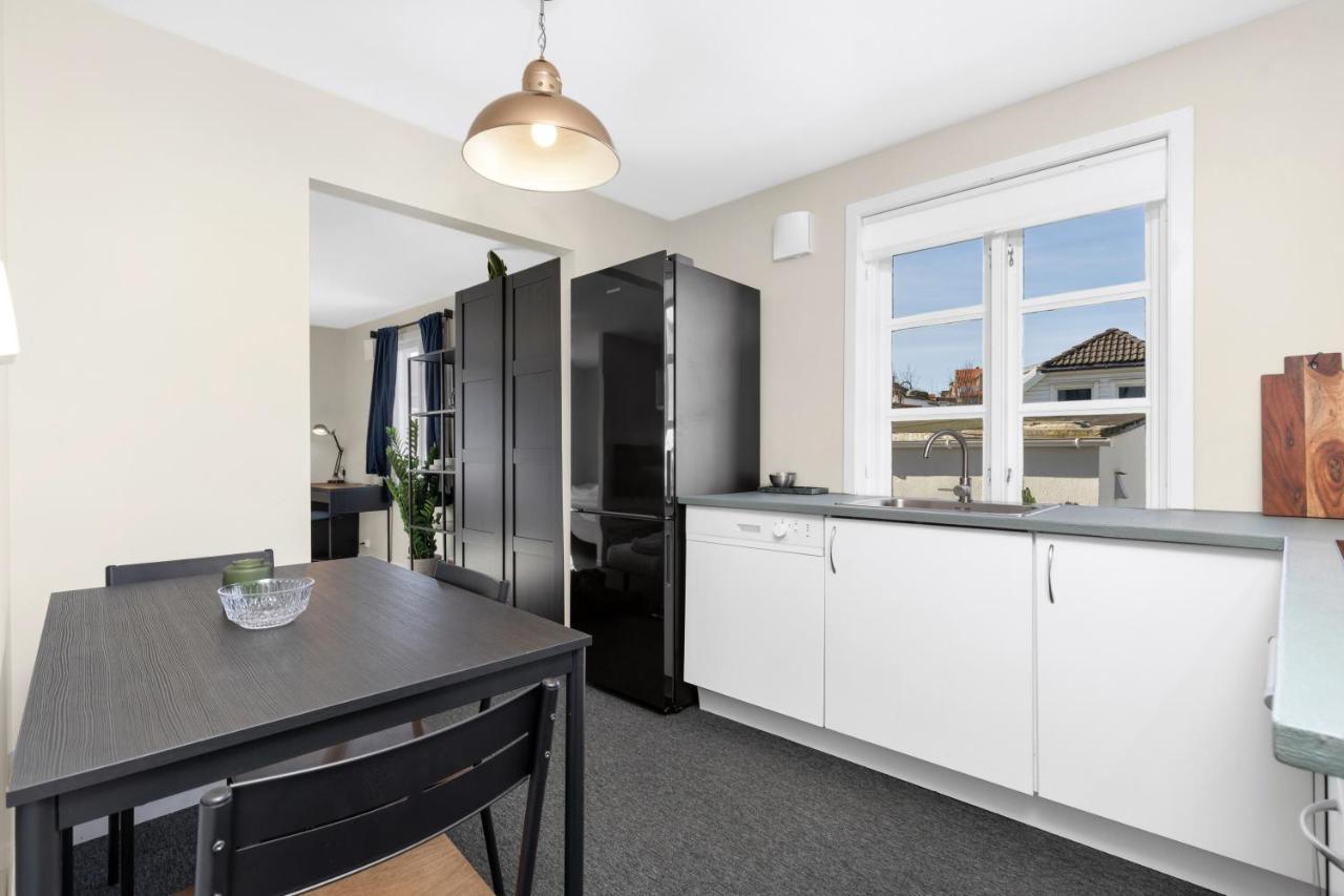 Central Studio Apartment In Stavanger Luaran gambar